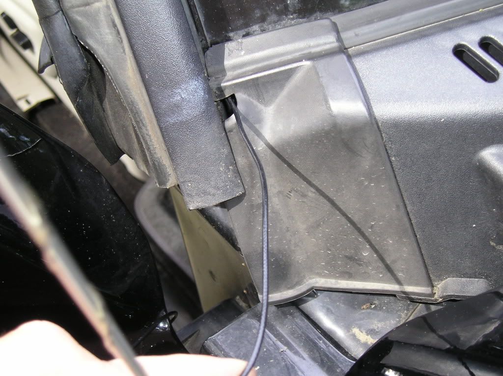 Sirius Satellite Radio Antenna Relocation Page 2 Jeep Commander Forum